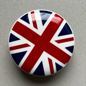 Union Jack Round keepsake porcelain covered dish like new